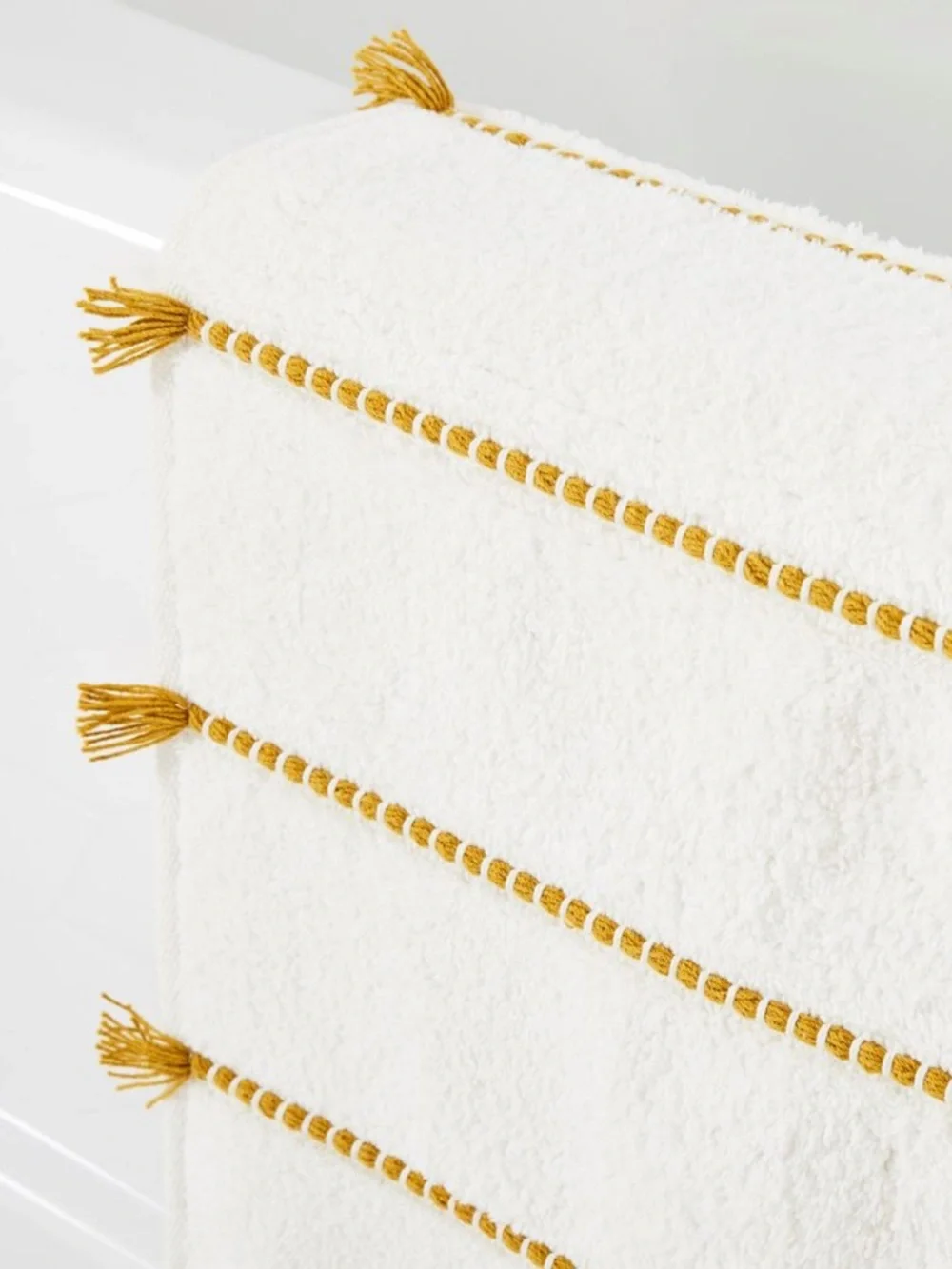 West Elm Tassel Stripe Bath Mat - Cream with Mustard Stripe 20 x 34 inches